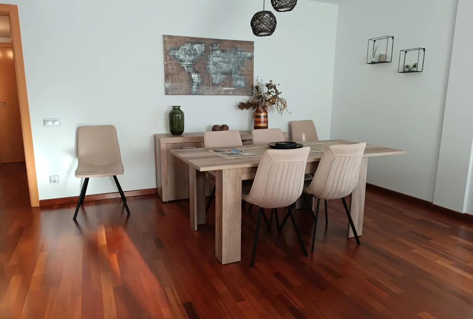 Apartamento Plaza de la Iglesia Deltebre